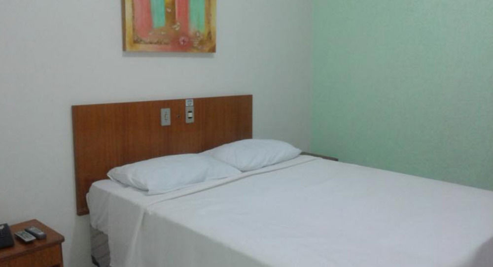 Ipe Guaru Hotel جوارولوس المظهر الخارجي الصورة
